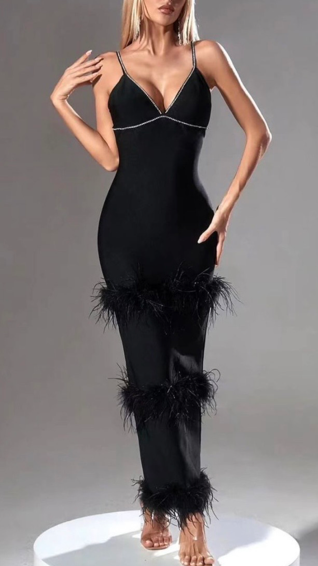 Extremely Beautiful Party Dress for Women | Obscur International
