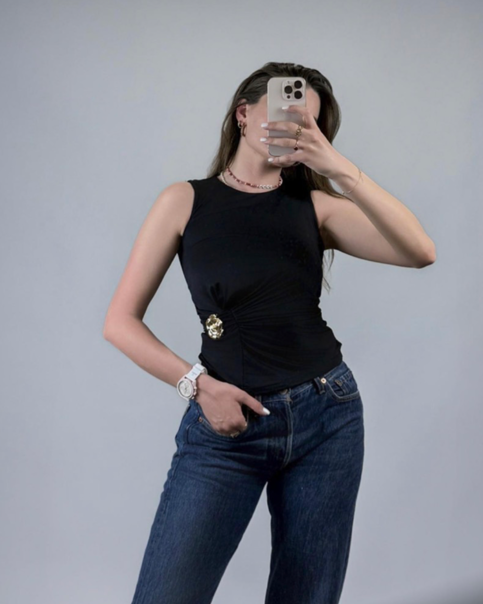 Sleeveless top by obscur .