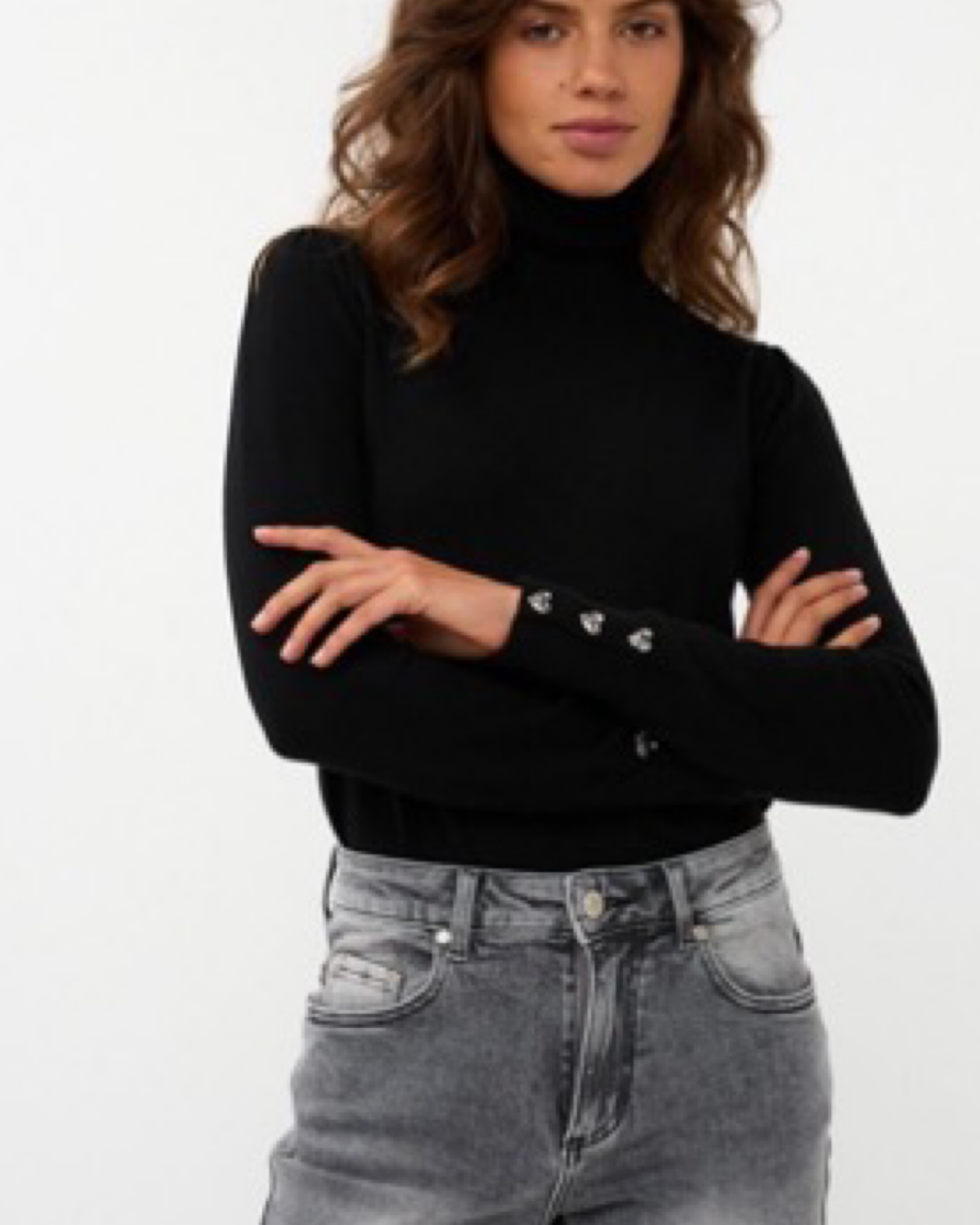 SWEATER COL BUTTONED CUFF by esqualo