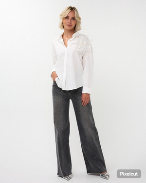 BLOUSE BIG FLOWER PATCH by esqualo