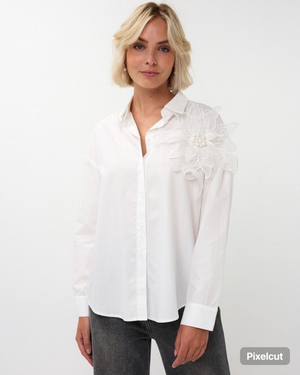 BLOUSE BIG FLOWER PATCH by esqualo