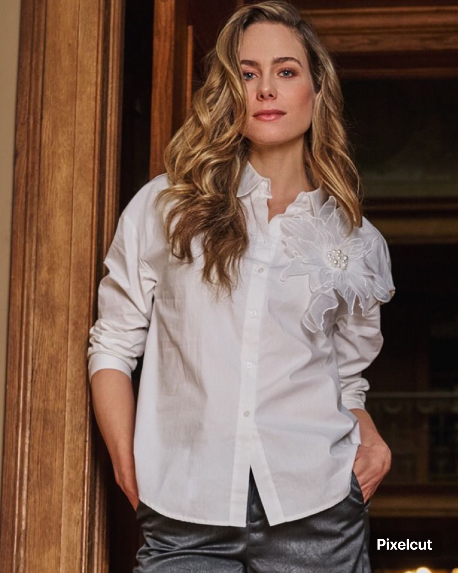 BLOUSE BIG FLOWER PATCH by esqualo