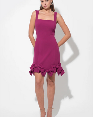 ADELYN RAE
EMBER BOW SKIRT STRAPPY MINI DRESS