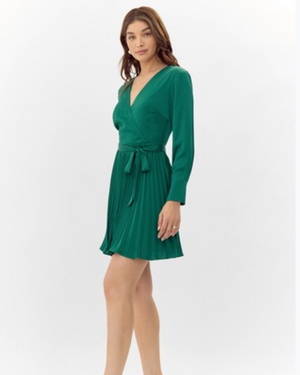 Short green dress