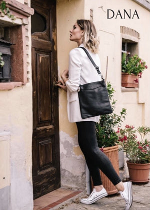 Crossbody bag made in Italy 100% Leather 